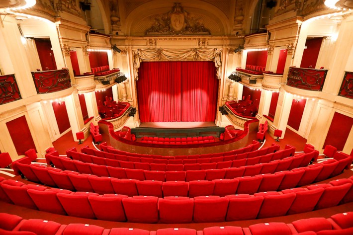 salle theatre de la madeleine