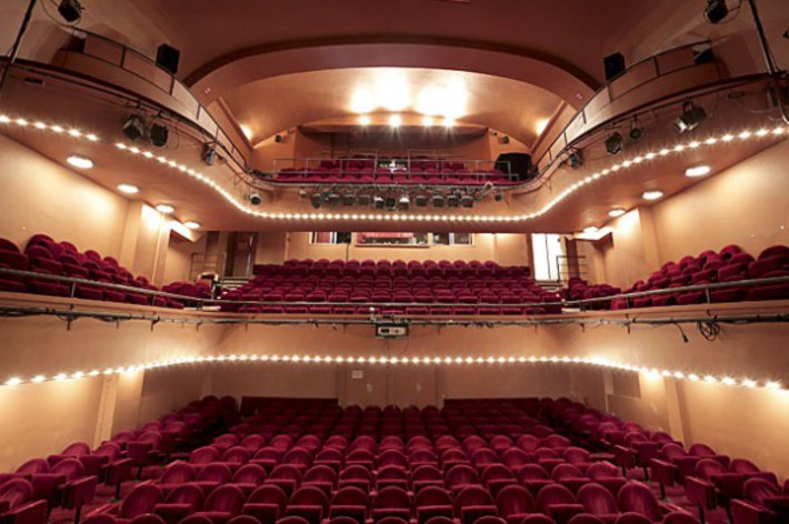 salle theatre paris