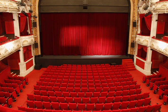 salle theatre de paris